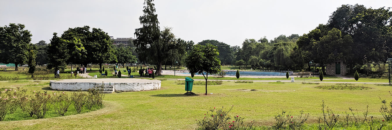 Zakir Hussain Rose Garden
